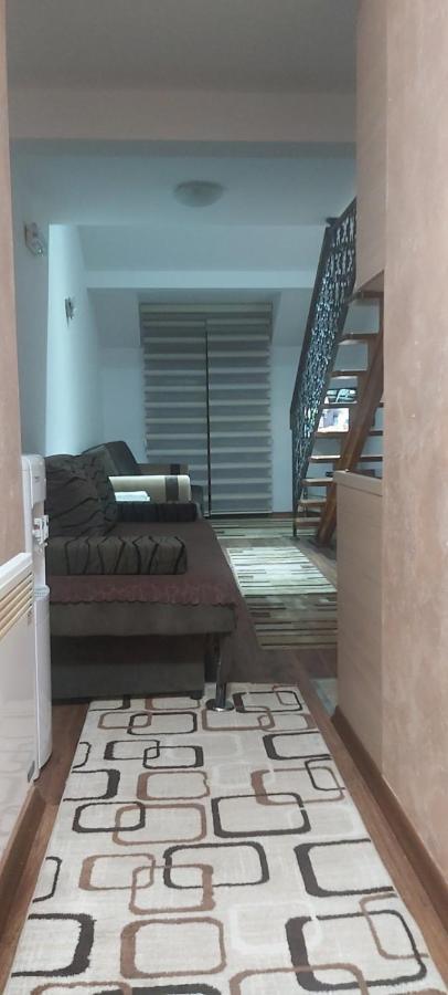 Apartmani Mia Vuksanovic Τσέτινιε Εξωτερικό φωτογραφία