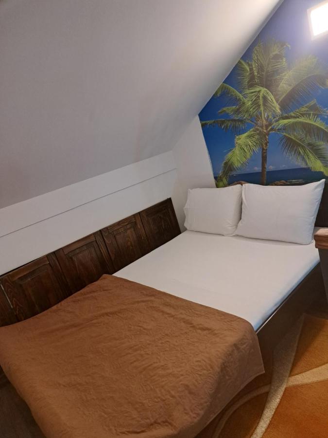 Apartmani Mia Vuksanovic Τσέτινιε Εξωτερικό φωτογραφία